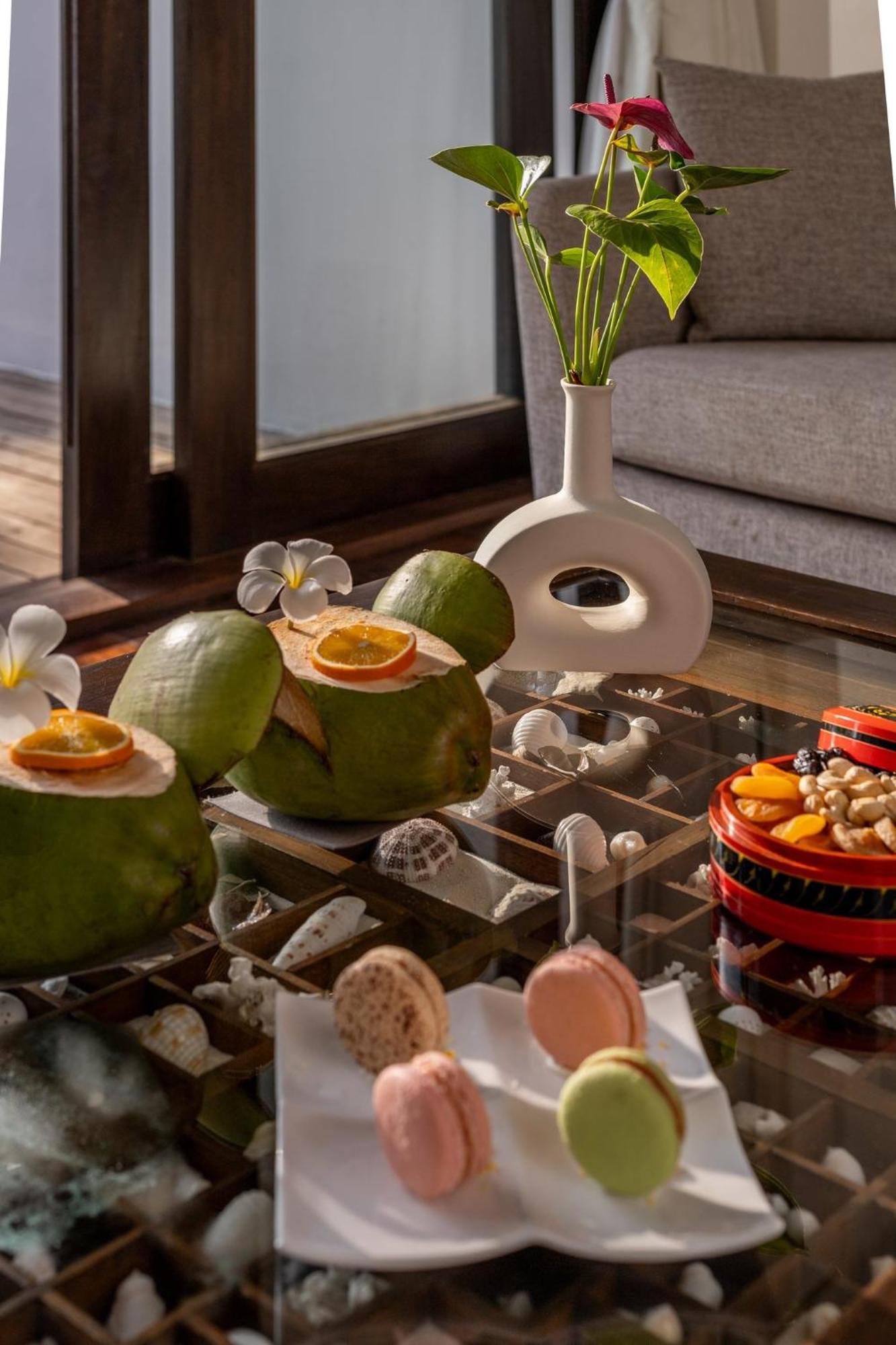 Noku Maldives, Vignette Collection By Ihg, 50 Percent Off Shared Roundtrip Seaplane Transport When You Stay 4 Nights Or More Stay Period Until 23 Dec 2025 (Adults Only) Kudafunafaru Exterior photo
